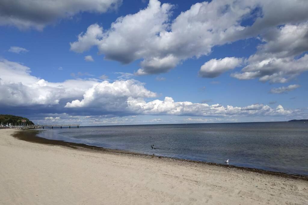 Traveloge Mit Schwimmbad Und Sauna Lubeck Exterior photo