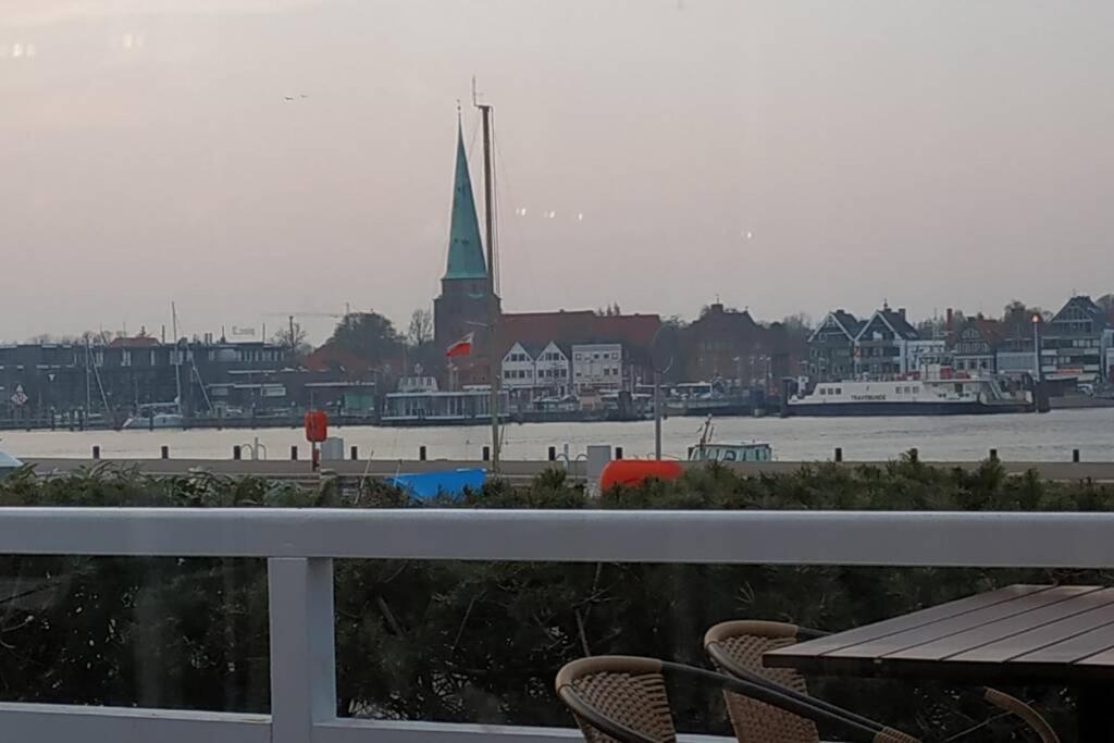 Traveloge Mit Schwimmbad Und Sauna Lubeck Exterior photo